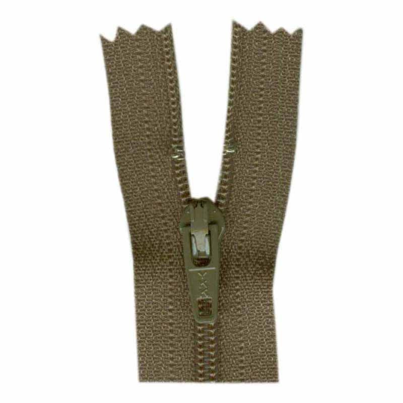 COSTUMAKERS General Purpose Closed End Zipper 18cm (7) – Taupe – 1700