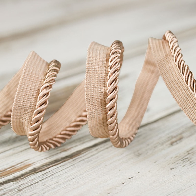 4mm Medium Twisted Cord w/Lip – Beige