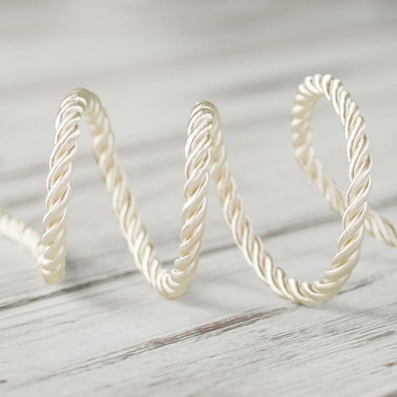 4mm Narrow Twisted Cord – Ivory
