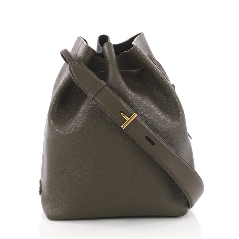 Edge Bucket Bag Leather Medium